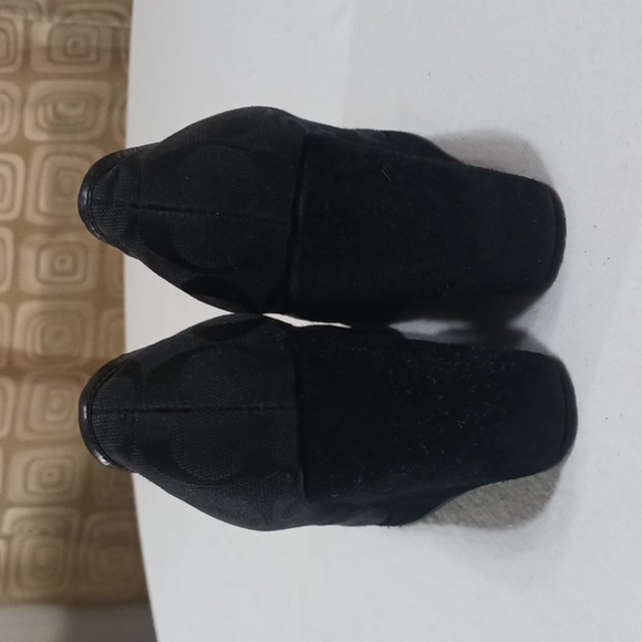Vintage Coach Issy Black Suede and Jacquard Wedge size 8.5 - Picture 4 of 13